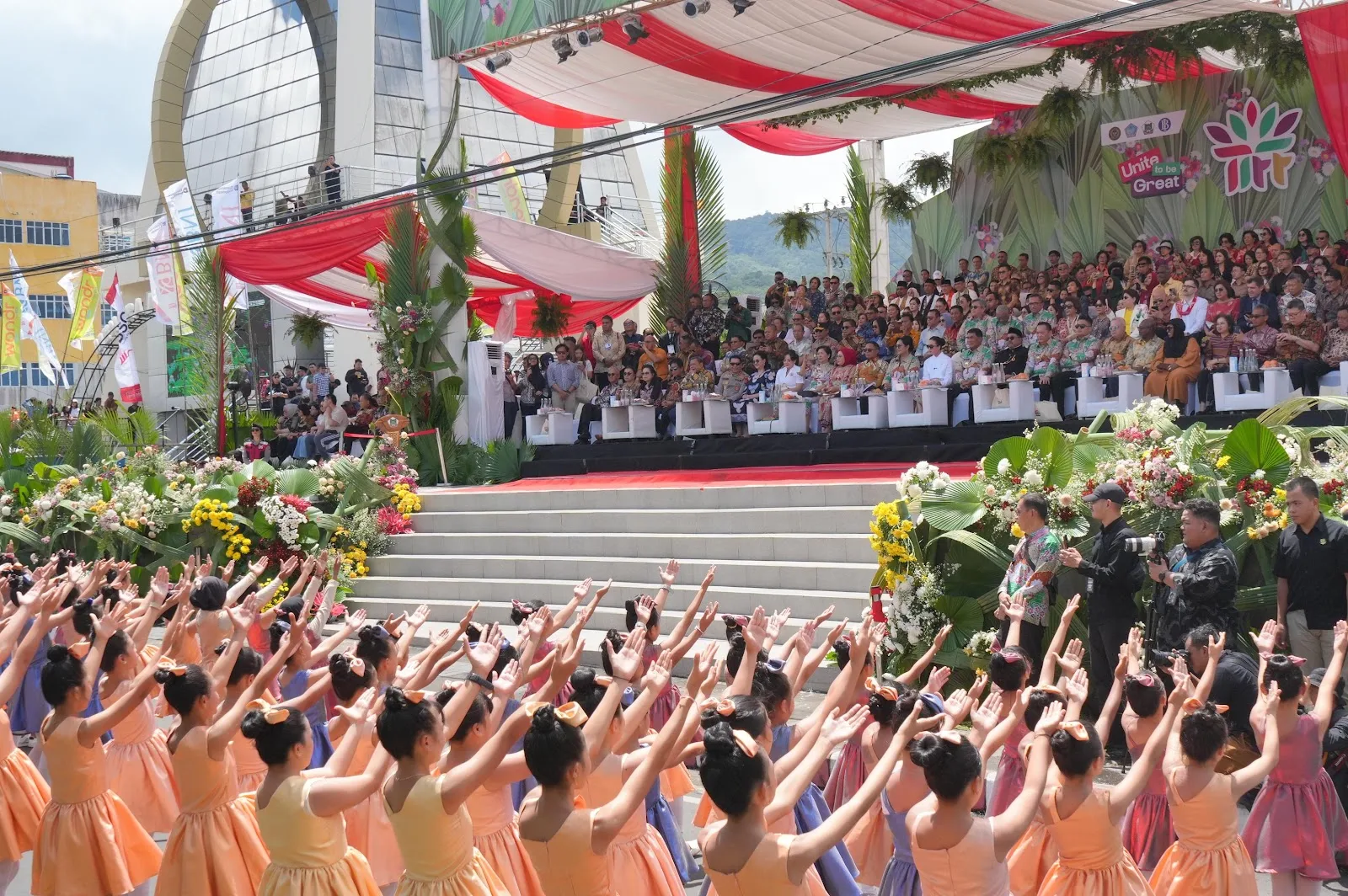 Pentas Seni dan Budaya Daerah
